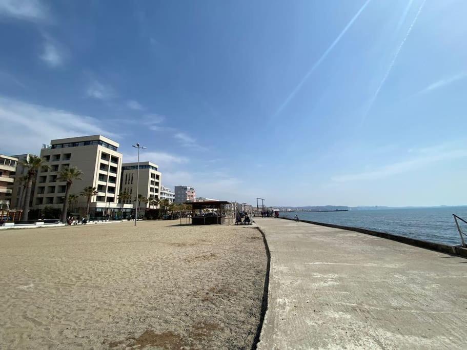 Gold Key Apartments, Durres Beach Екстериор снимка