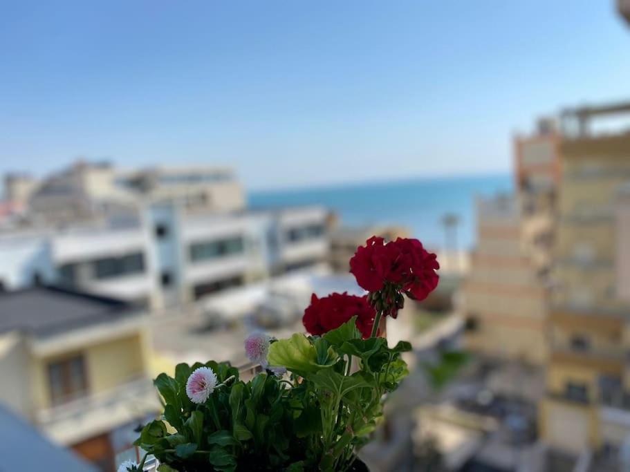 Gold Key Apartments, Durres Beach Екстериор снимка