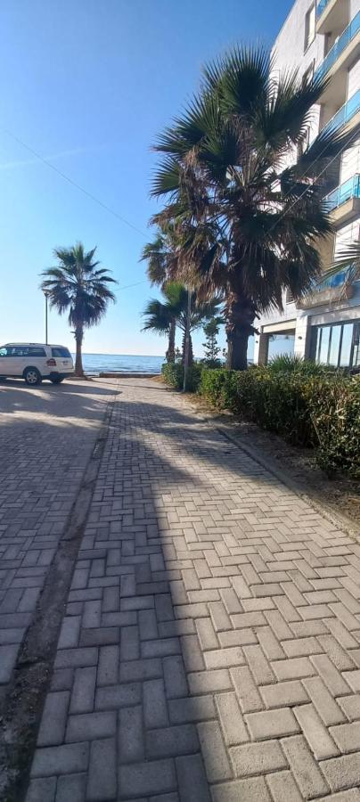 Gold Key Apartments, Durres Beach Екстериор снимка
